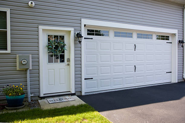 24/7 Emergency Garage Door Roller Replacement experts in Monroe, UT